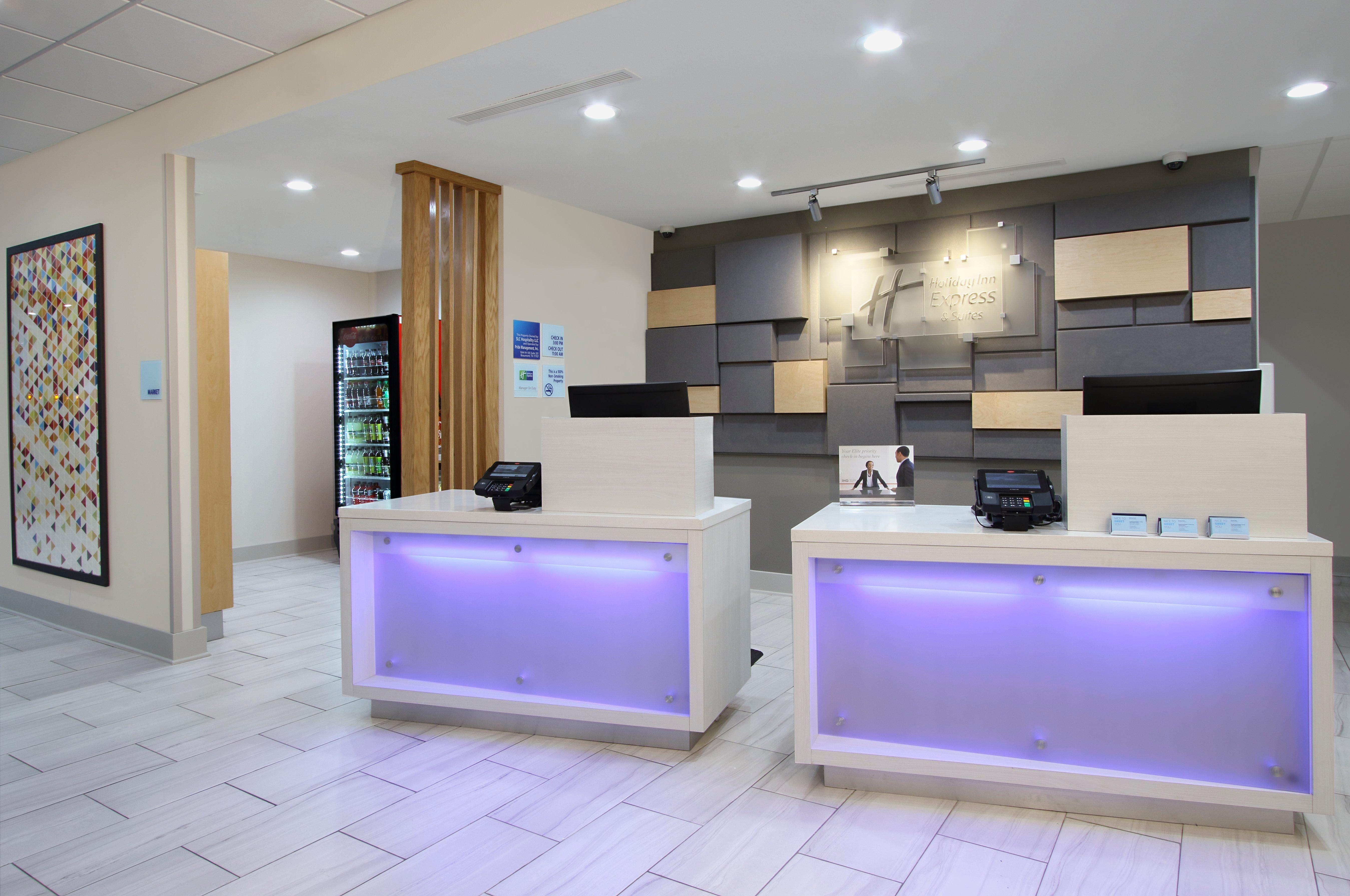 Holiday Inn Express & Suites - Lake Charles South Casino Area By Ihg Exterior photo