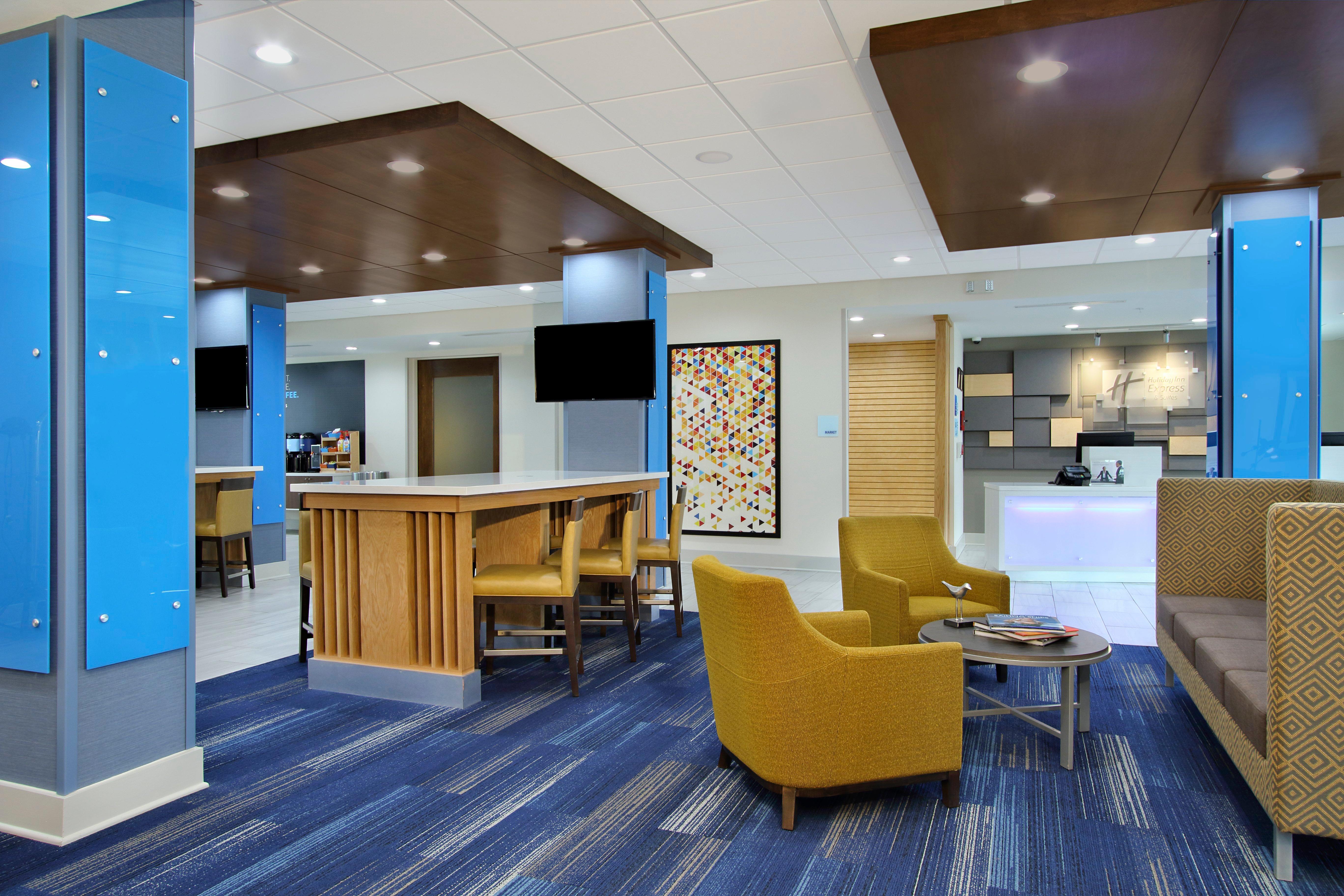 Holiday Inn Express & Suites - Lake Charles South Casino Area By Ihg Exterior photo