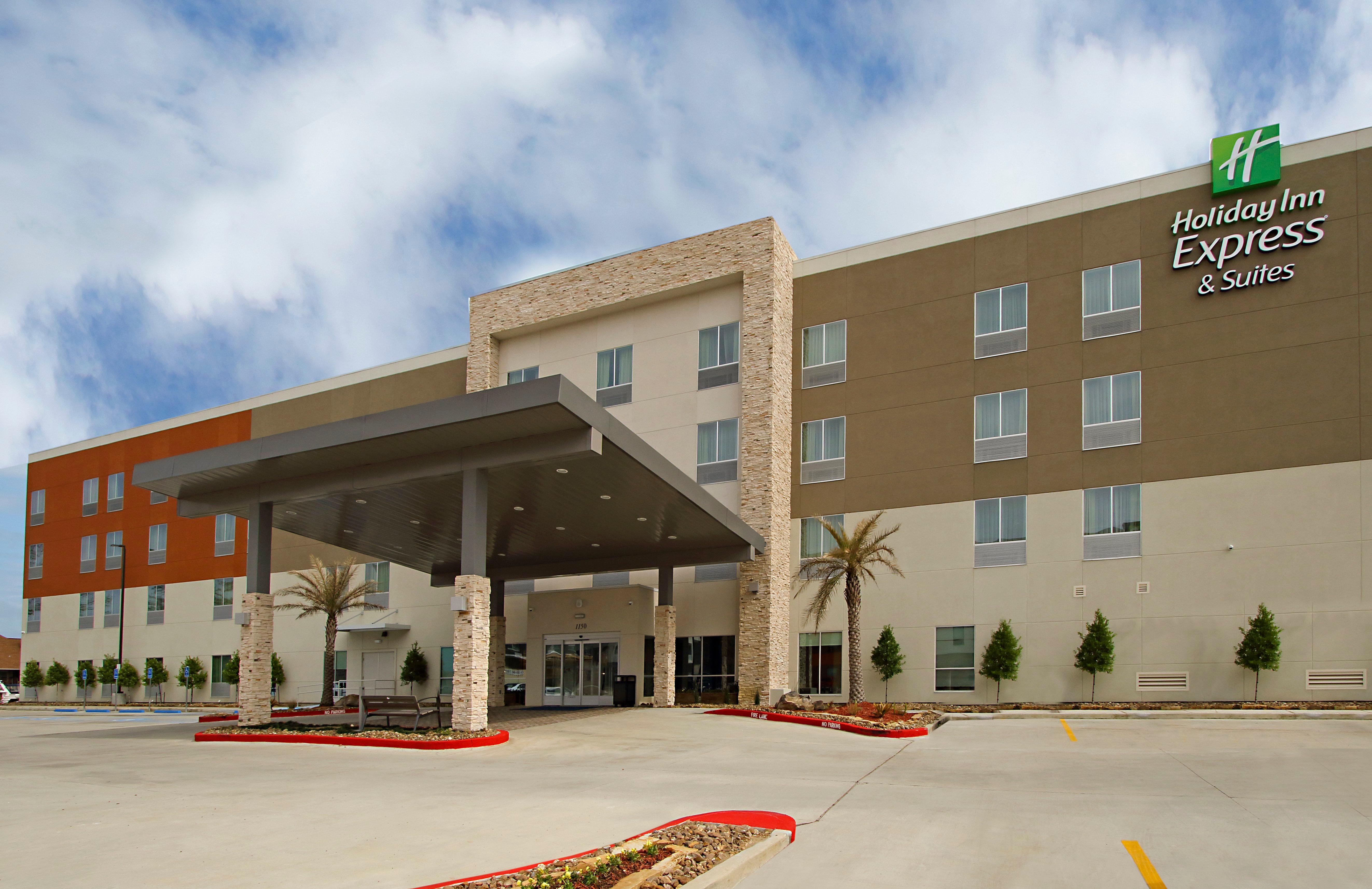 Holiday Inn Express & Suites - Lake Charles South Casino Area By Ihg Exterior photo